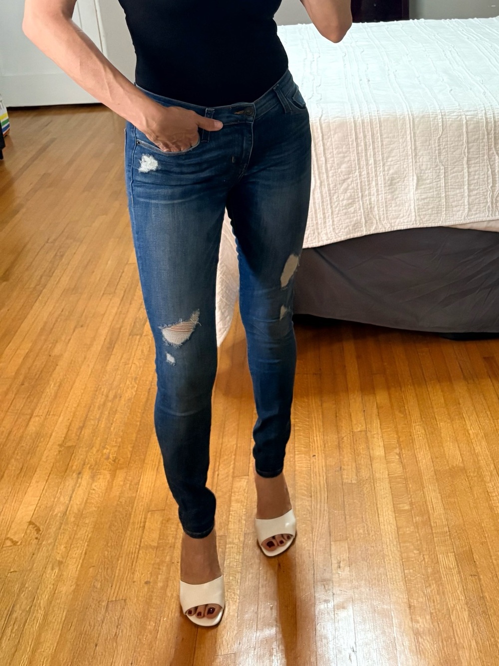 Hudson Jeans Dark Blue Distressed Skinny Jeans - Women